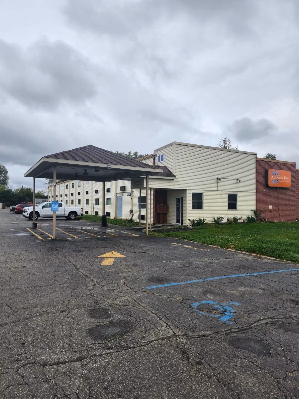 Airport Inn Flint MI